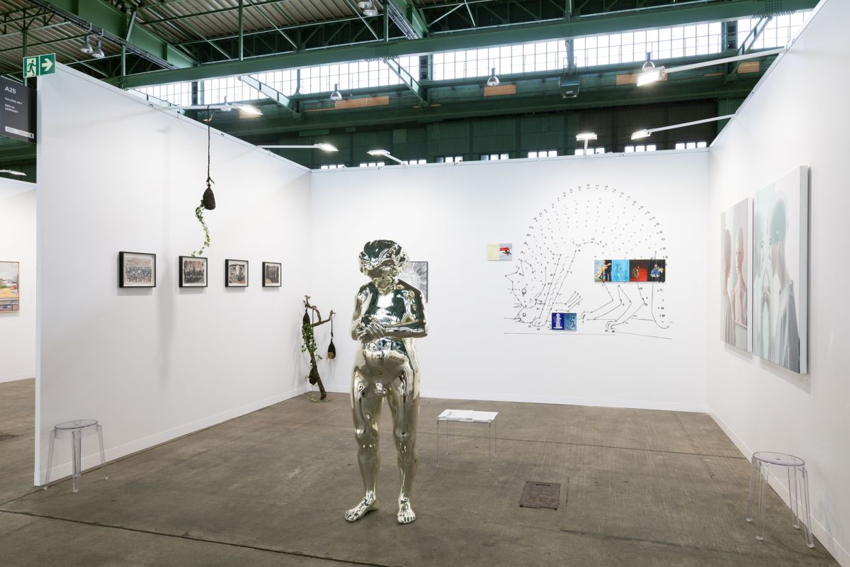 Met_Standfoto_Positions Berlin 25_Credits Natalia Carstens Photography_web.jpg