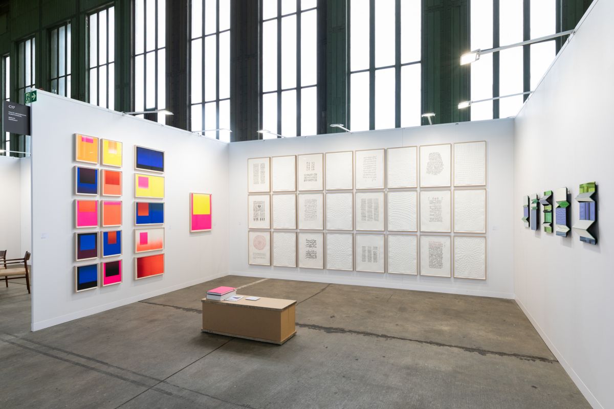 Malte Uekermann_Standfoto_Positions Berlin 25_Credits Natalia Carstens Photography_web.jpg